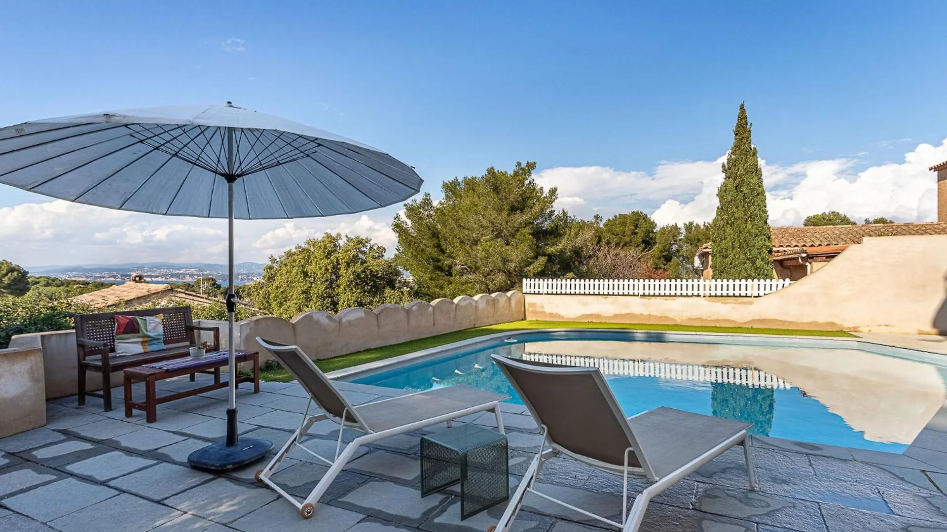 Apartment Appartement Bleu Azur By Interhome Six-Fours-les-Plages