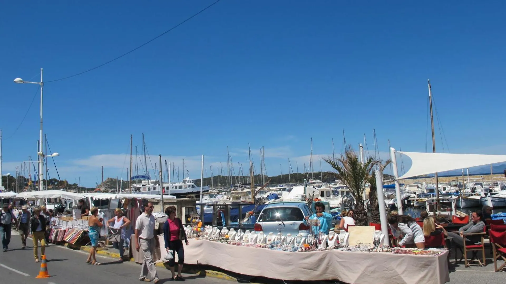 Apartment Appartement Bleu Azur By Interhome Six-Fours-les-Plages France