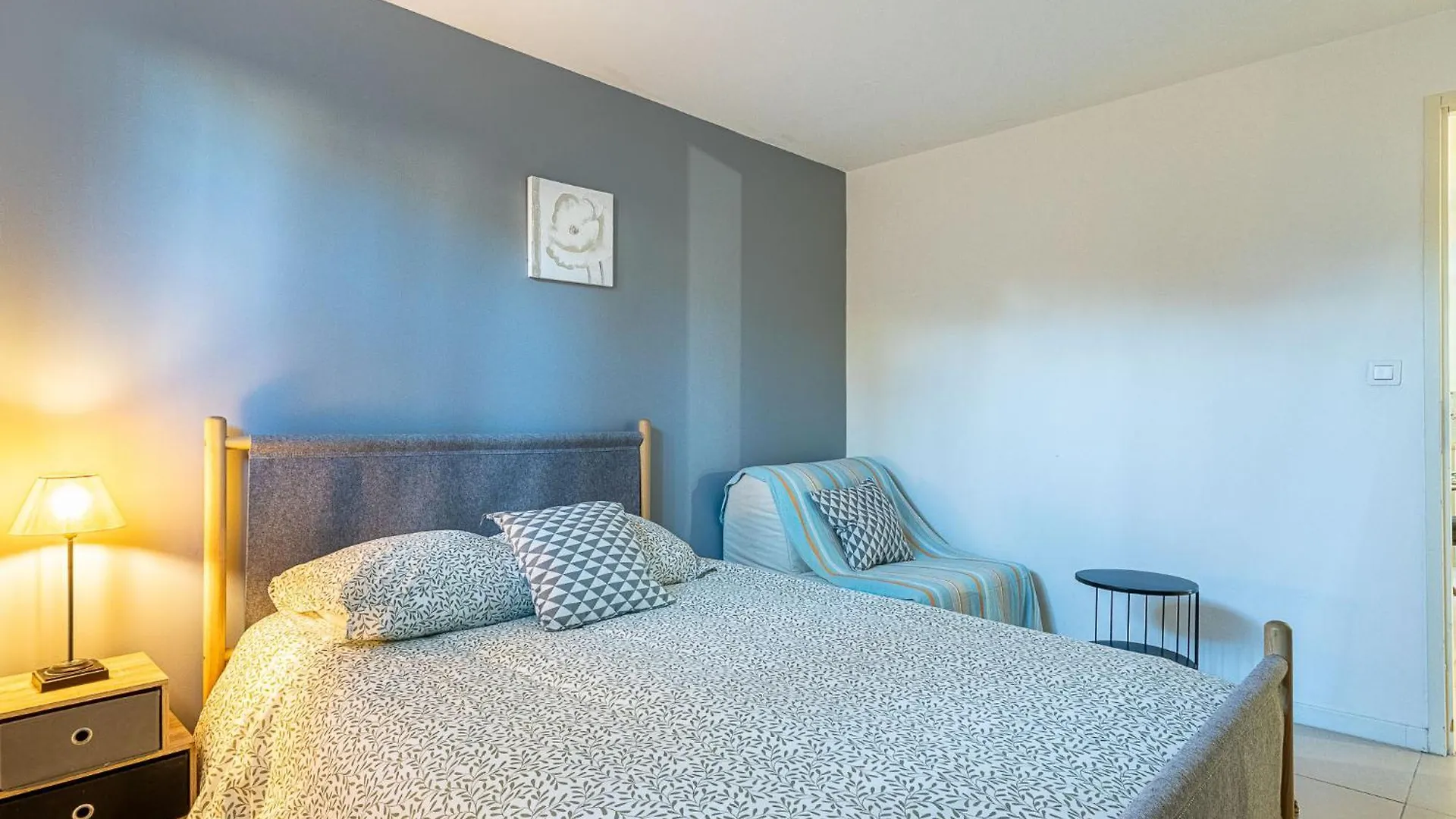 Apartment Appartement Bleu Azur By Interhome Six-Fours-les-Plages
