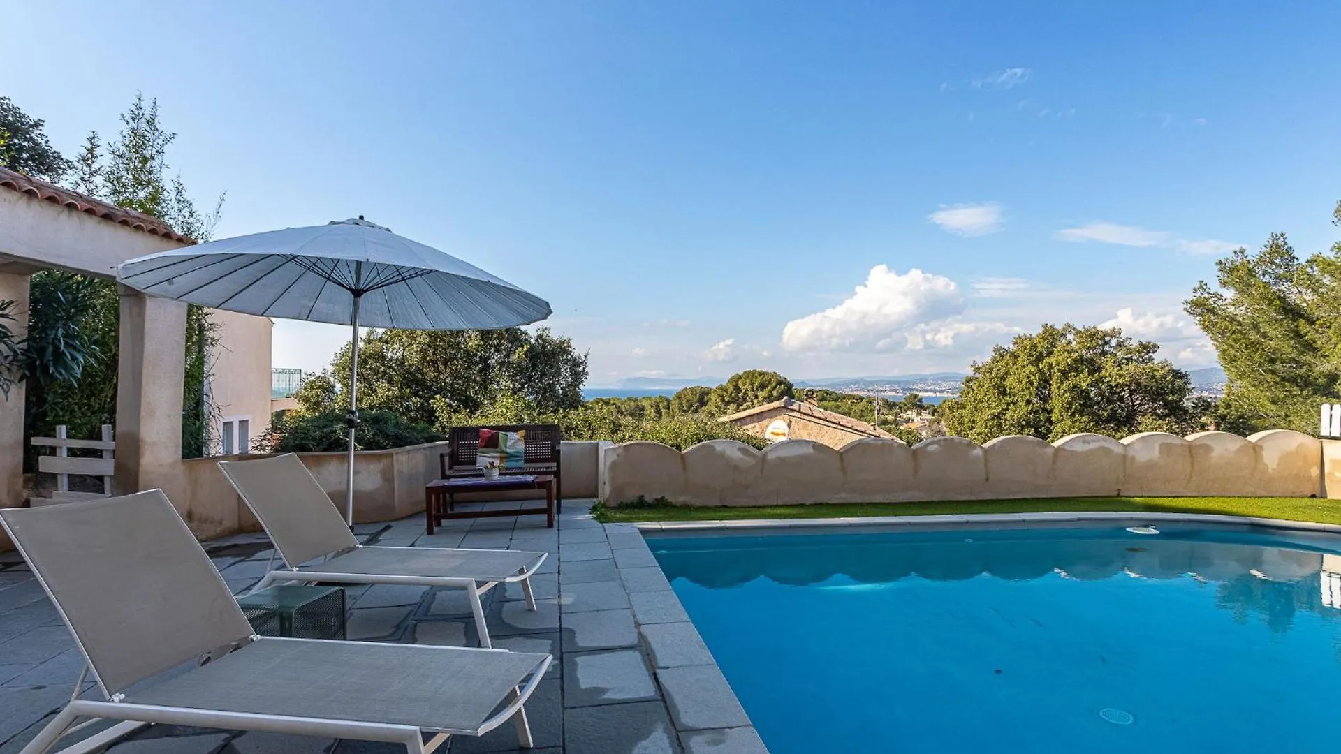 Apartment Appartement Bleu Azur By Interhome Six-Fours-les-Plages